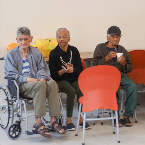 fotos-cantinho-fraterno-idosos (12)